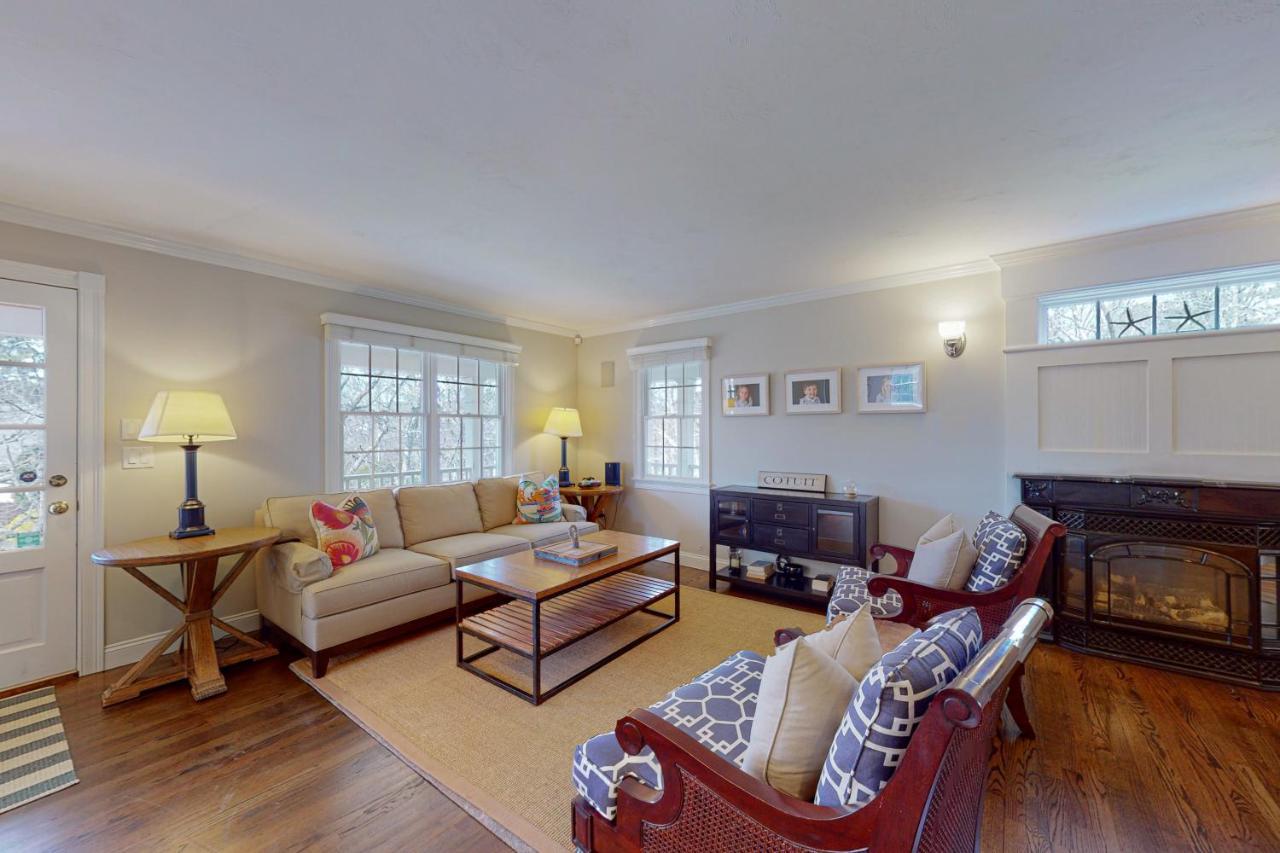 Cotuit Mannor Villa Exterior photo