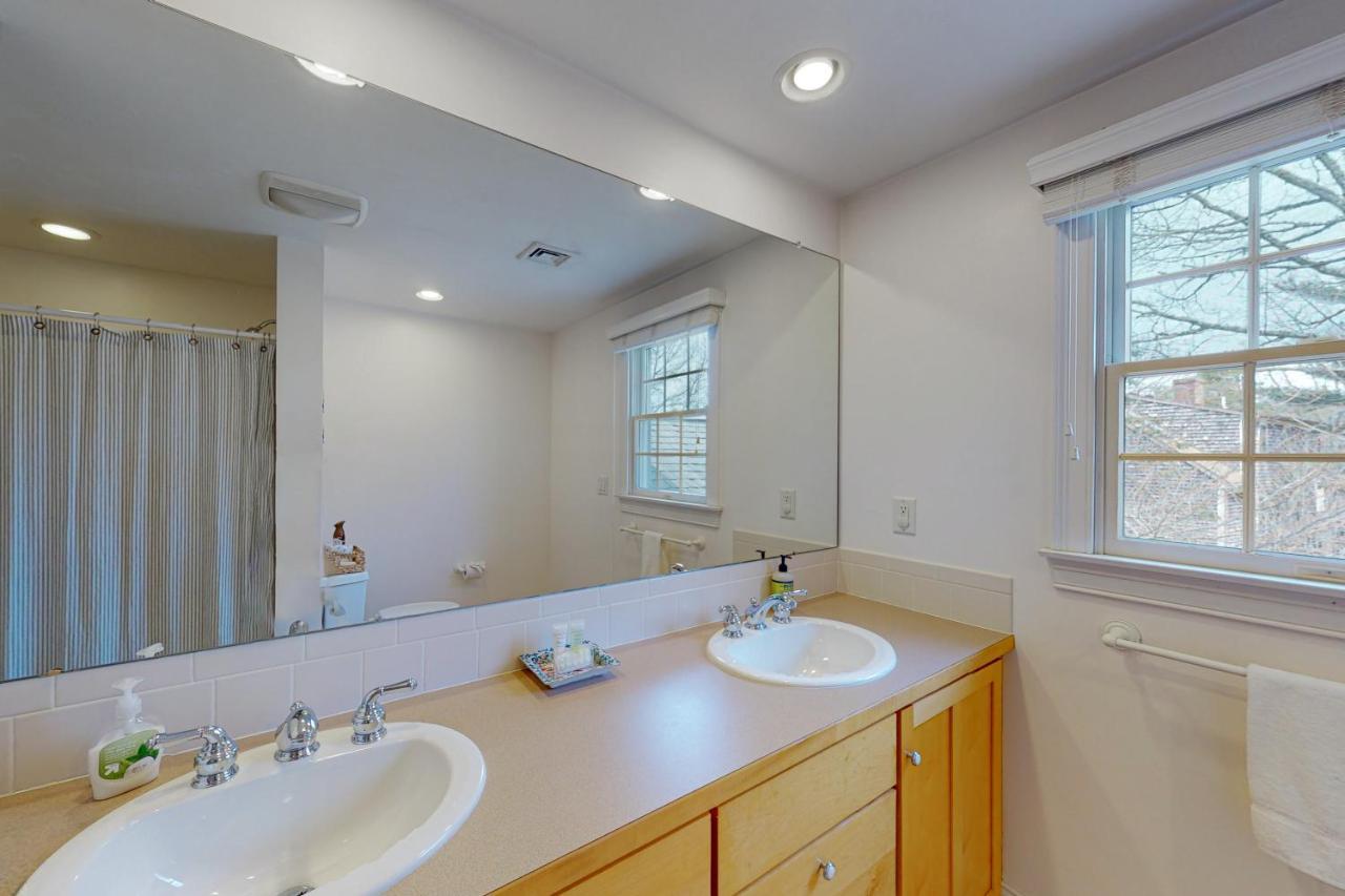 Cotuit Mannor Villa Exterior photo