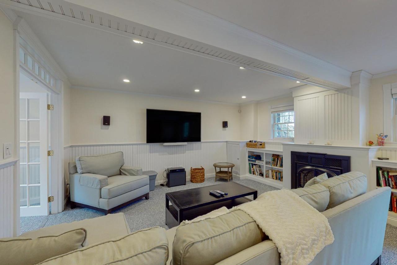 Cotuit Mannor Villa Exterior photo